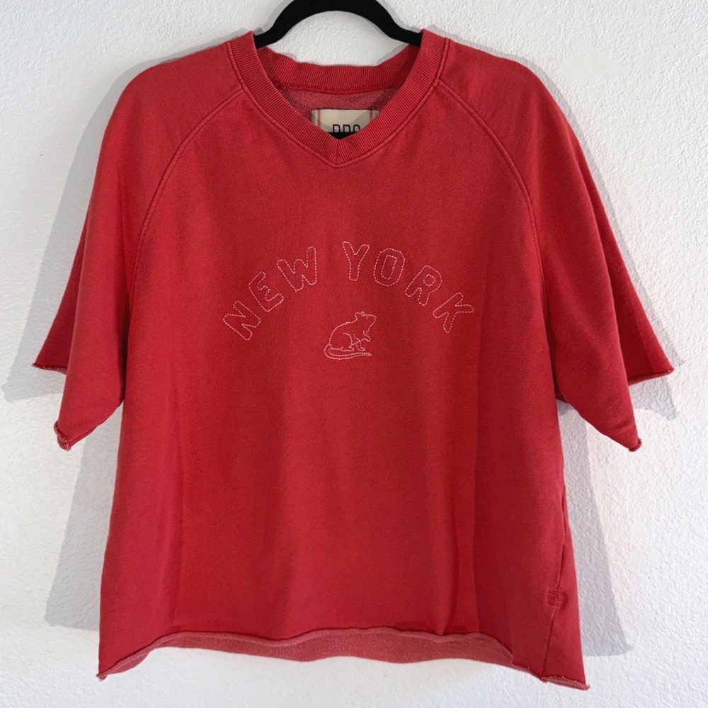 BDG Urban Outfitters Red New York Rat Graphic Short Sleeve Sweatshirt Streetwear - Picture 2 of 8